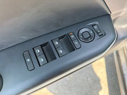 New 2026 Kia K4 GT-Line FWD image 17