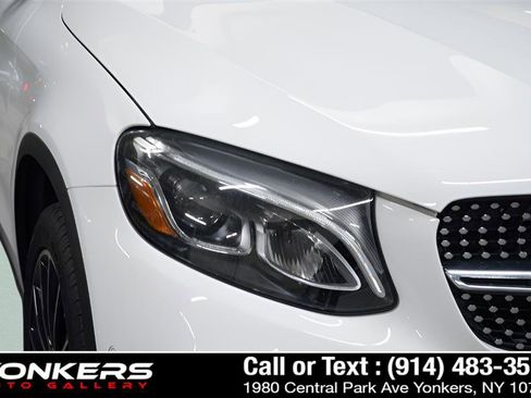 Used 2019 Mercedes-Benz GLC 300 4MATIC Coupe image 38