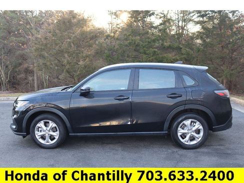 Used 2023 Honda HR-V LX image 4