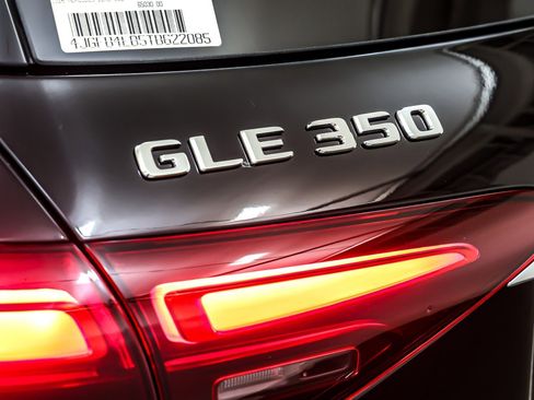 New 2026 Mercedes-Benz GLE 350 4MATIC image 9