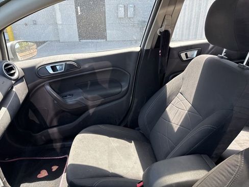 Used 2015 Ford Fiesta SE FWD image 14