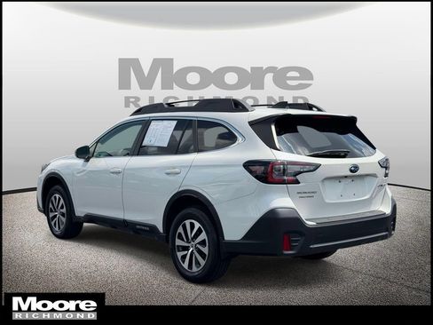 Used 2018 Subaru Outback 2.5i Premium AWD/4WD image 6