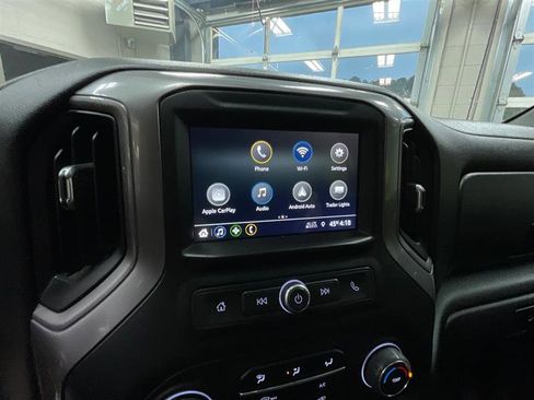 Used 2019 Chevrolet Silverado 1500 Custom Trail Boss w/ Custom Convenience Package image 15