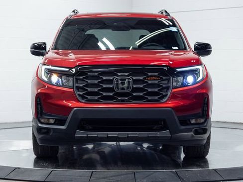 Used 2023 Honda Passport TrailSport image 5