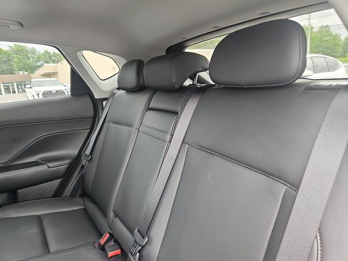 Used 2024 Hyundai Kona Limited AWD/4WD image 26