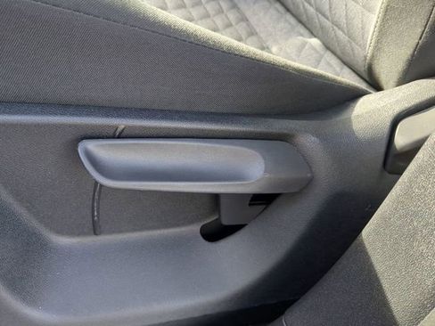 Certified 2025 Volkswagen Tiguan S image 18