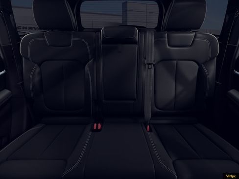 New 2026 Jeep Grand Cherokee Altitude AWD/4WD image 17