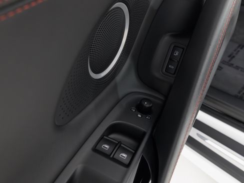 Used 2012 Audi R8 V10 AWD/4WD image 31