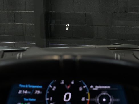 Used 2024 Chevrolet Corvette Stingray Premium Conv w/ Z51 Performance Package RWD image 59