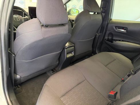 Used 2023 Toyota Corolla SE w/ SE Premium Package FWD image 17