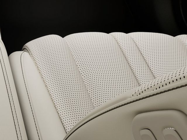New 2026 Genesis GV80 2.5T RWD image 16