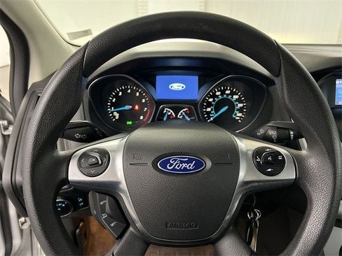 Used 2014 Ford Focus SE image 11