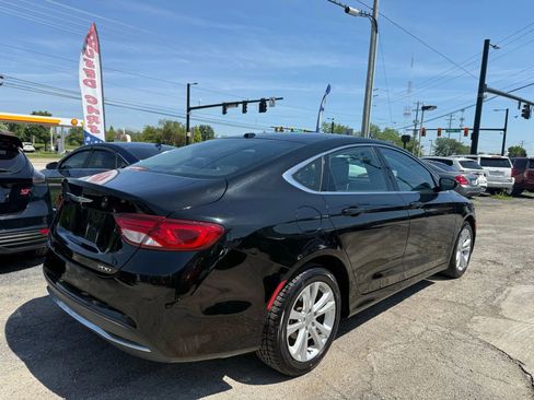 Used 2015 Chrysler 200 Limited w/ Convenience Group image 6
