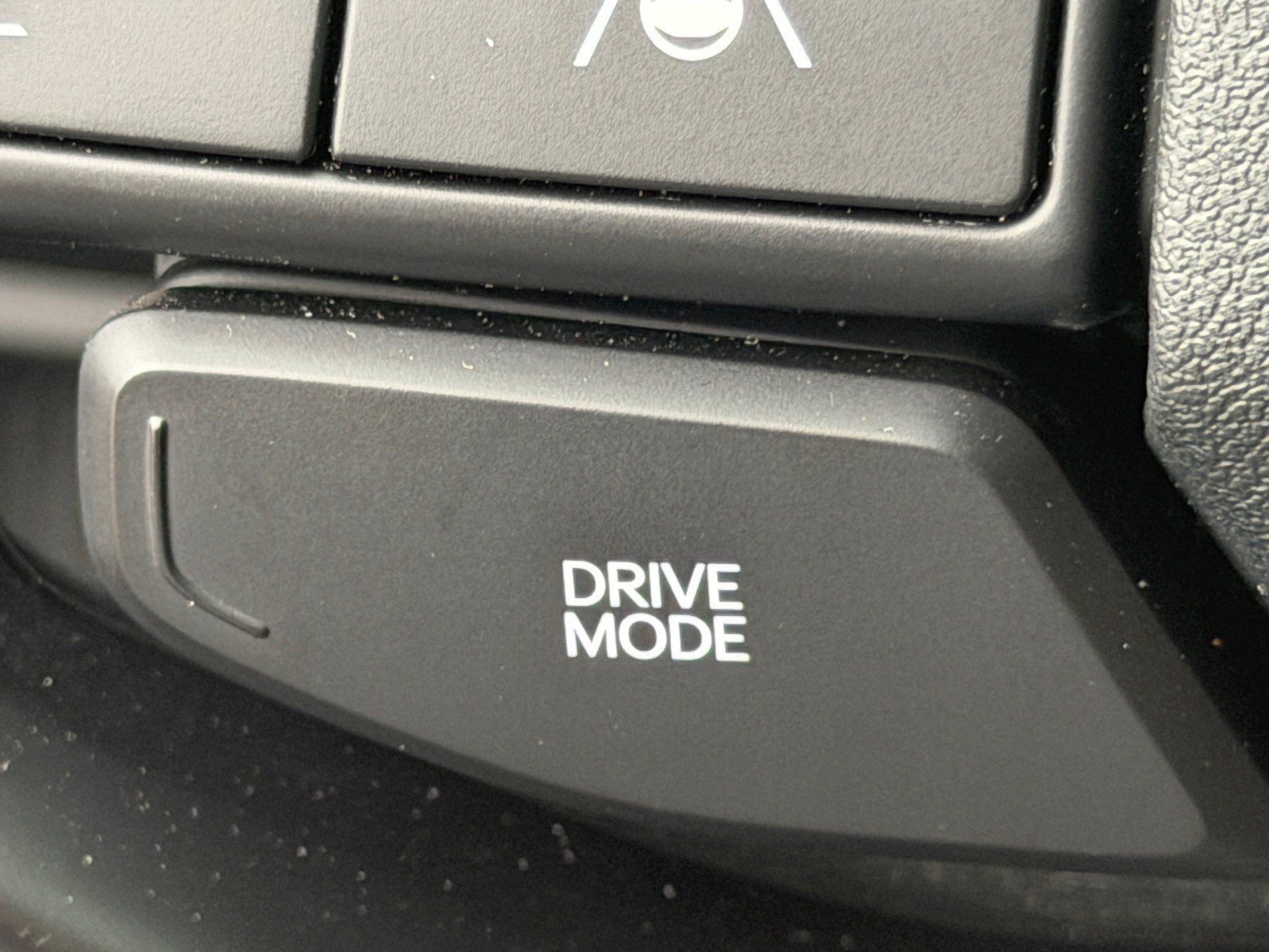 Certified 2025 Kia K4 EX FWD image 32