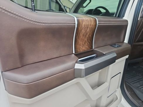 Used 2019 Ford F150 Limited w/ Trailer Tow Package image 13