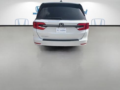 Certified 2022 Honda Odyssey EX-L image 6