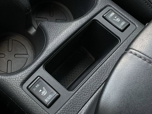 Used 2020 Nissan Rogue SL image 35