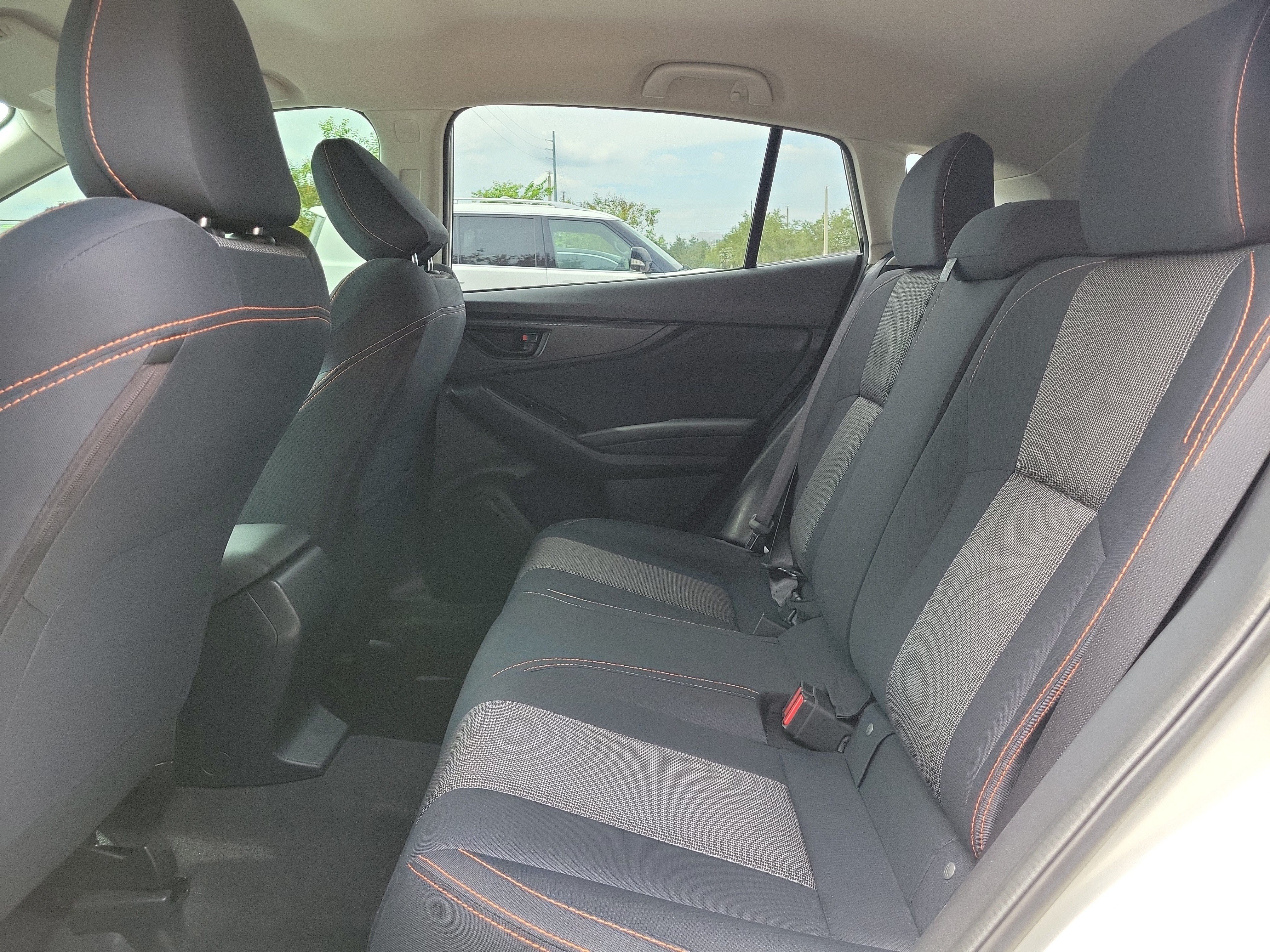 Used 2018 Subaru Crosstrek 2.0i Premium AWD/4WD image 17