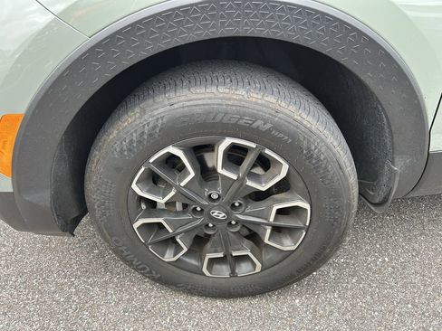 Used 2023 Hyundai Santa Cruz SEL Premium image 5