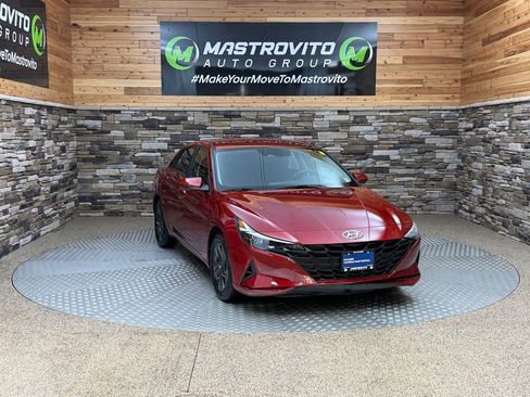 Certified 2023 Hyundai Elantra SEL w/ Cargo Package image 2