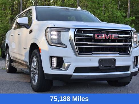 Used 2021 GMC Yukon XL SLT AWD/4WD image 3