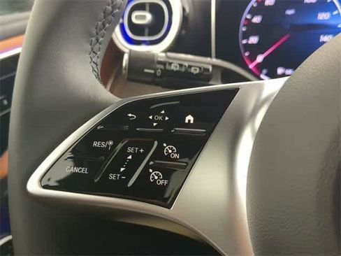 Used 2026 Mercedes-Benz GLC 300 4MATIC image 25