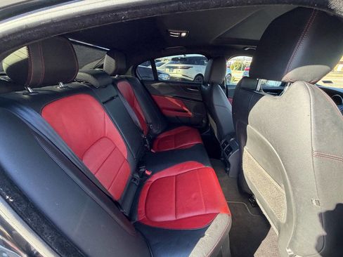 Used 2017 Jaguar XE R-Sport image 31