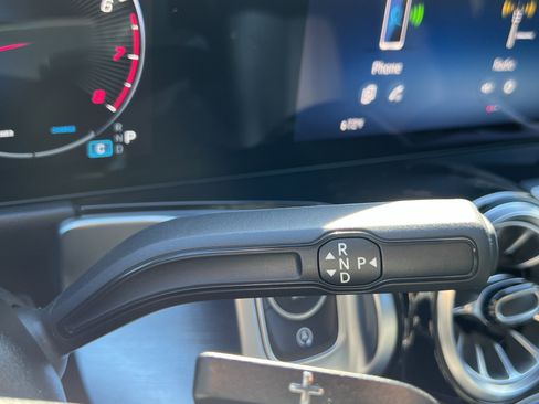 Certified 2025 Mercedes-Benz GLB 250 4MATIC image 26