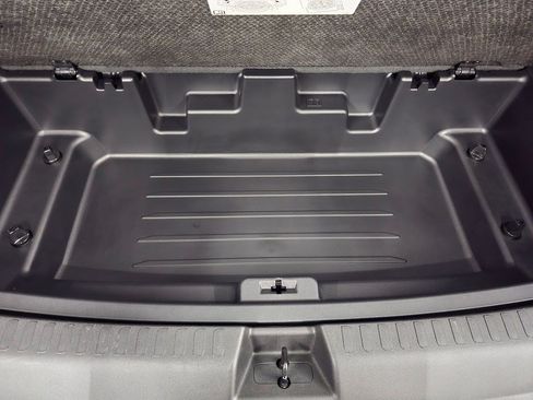 Used 2026 GMC Acadia Elevation FWD image 44