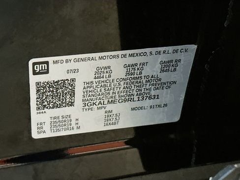 Used 2024 GMC Terrain SLE w/ Driver Convenience Package FWD image 31