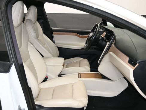 Used 2021 Tesla Model X Long Range AWD/4WD image 40
