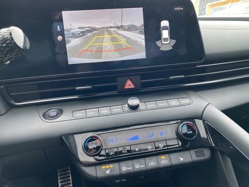 Used 2023 Hyundai Elantra N image 18