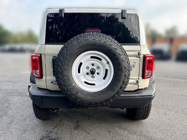 New 2026 Ford Bronco Heritage Edition AWD/4WD image 7