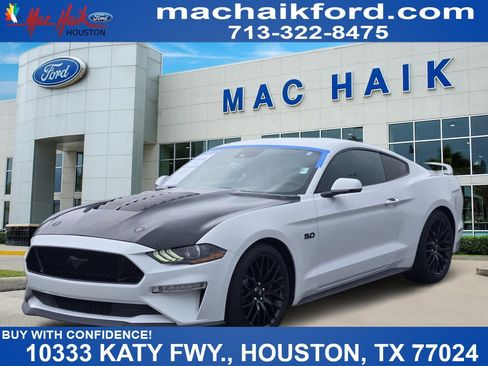 Certified 2021 Ford Mustang GT Premium w/ GT Performance Package RWD image 1