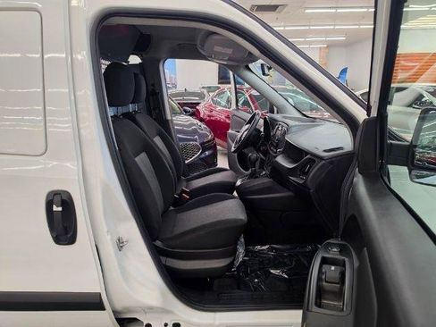 Used 2018 RAM ProMaster City Tradesman SLT FWD image 28