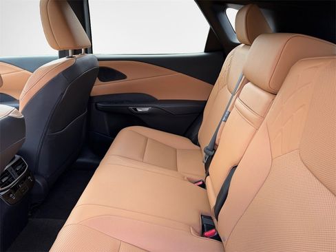 Used 2025 Lexus RX 350 Premium image 14