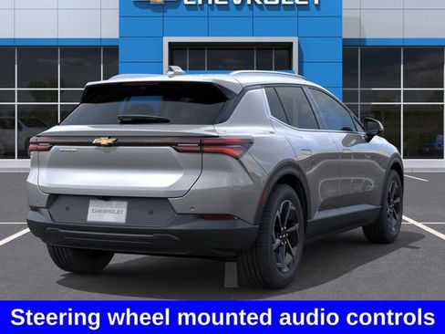 New 2026 Chevrolet Equinox EV LT image 5