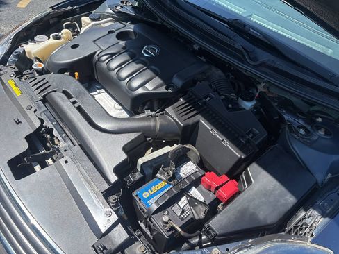 Used 2009 Nissan Altima 2.5 S FWD image 28