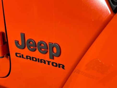 Used 2020 Jeep Gladiator Rubicon image 15