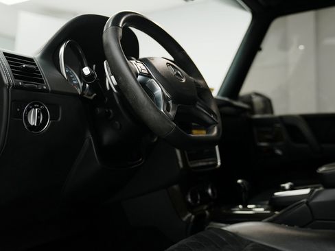 Used 2017 Mercedes-Benz G 550 Squared image 21