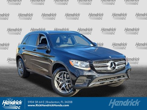 Used 2019 Mercedes-Benz GLC 300 image 1