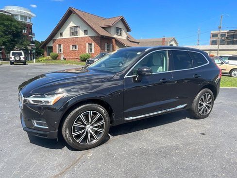 Used 2019 Volvo XC60 T8 Inscription w/ Advanced Package AWD/4WD image 3