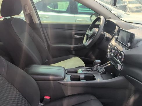 Used 2022 Nissan Sentra S FWD image 2
