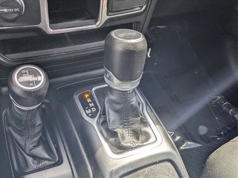 Used 2023 Jeep Wrangler Unlimited Sport AWD/4WD image 12