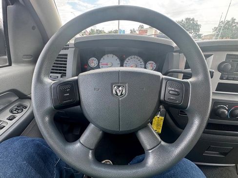 Used 2008 Dodge Ram 1500 Truck SLT image 10