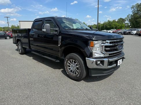 Used 2021 Ford F350 Lariat w/ Lariat Value Package image 9