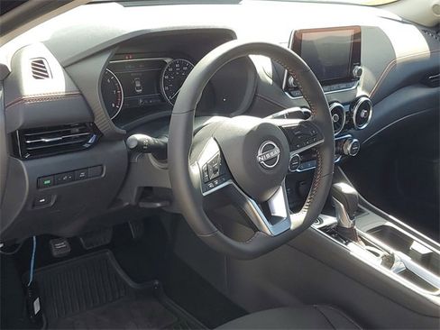 New 2025 Nissan Sentra SR w/ Midnight Edition image 10