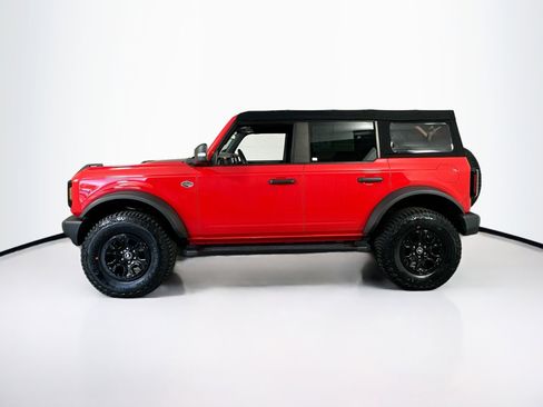 Used 2022 Ford Bronco Wildtrak image 8