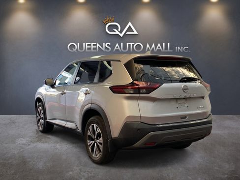 Used 2022 Nissan Rogue SV AWD/4WD image 4