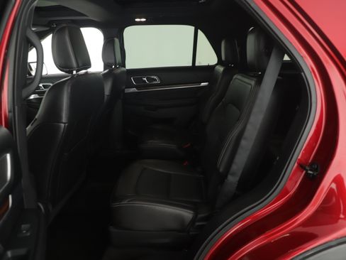 Used 2018 Ford Explorer Limited w/ Equipment Group 301A image 19